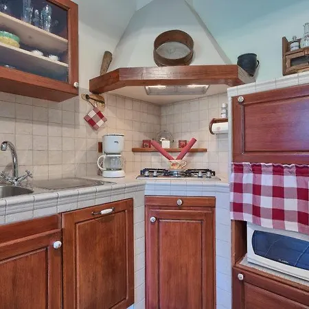 Apartman Sani * Pola