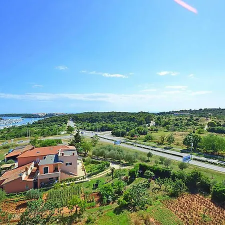 Apartment Apartman Sani Pula